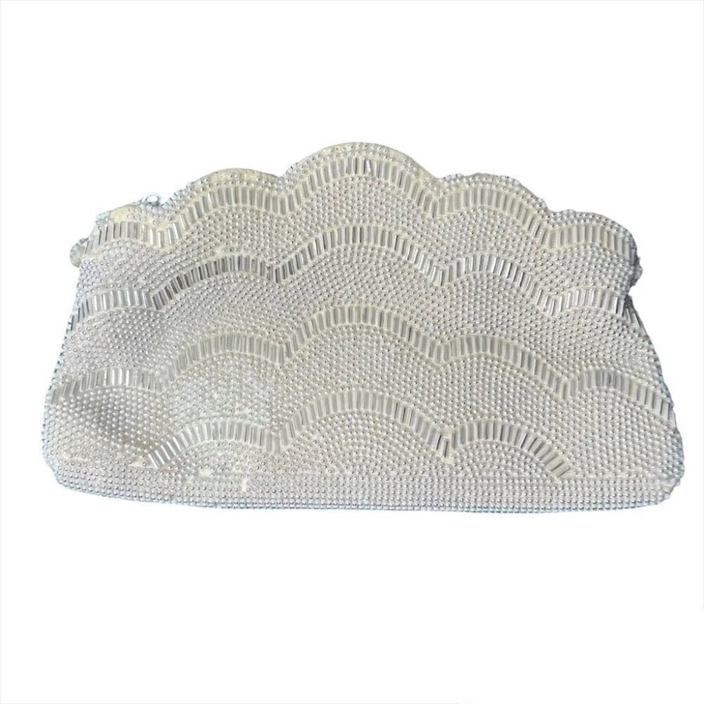 VINTAGE White beaded clutch